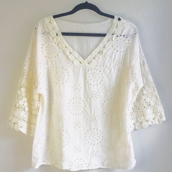 Cotton blend Eyelet lace and embroidery short sleeve top beachy hippie coastal - Picture 1 of 5